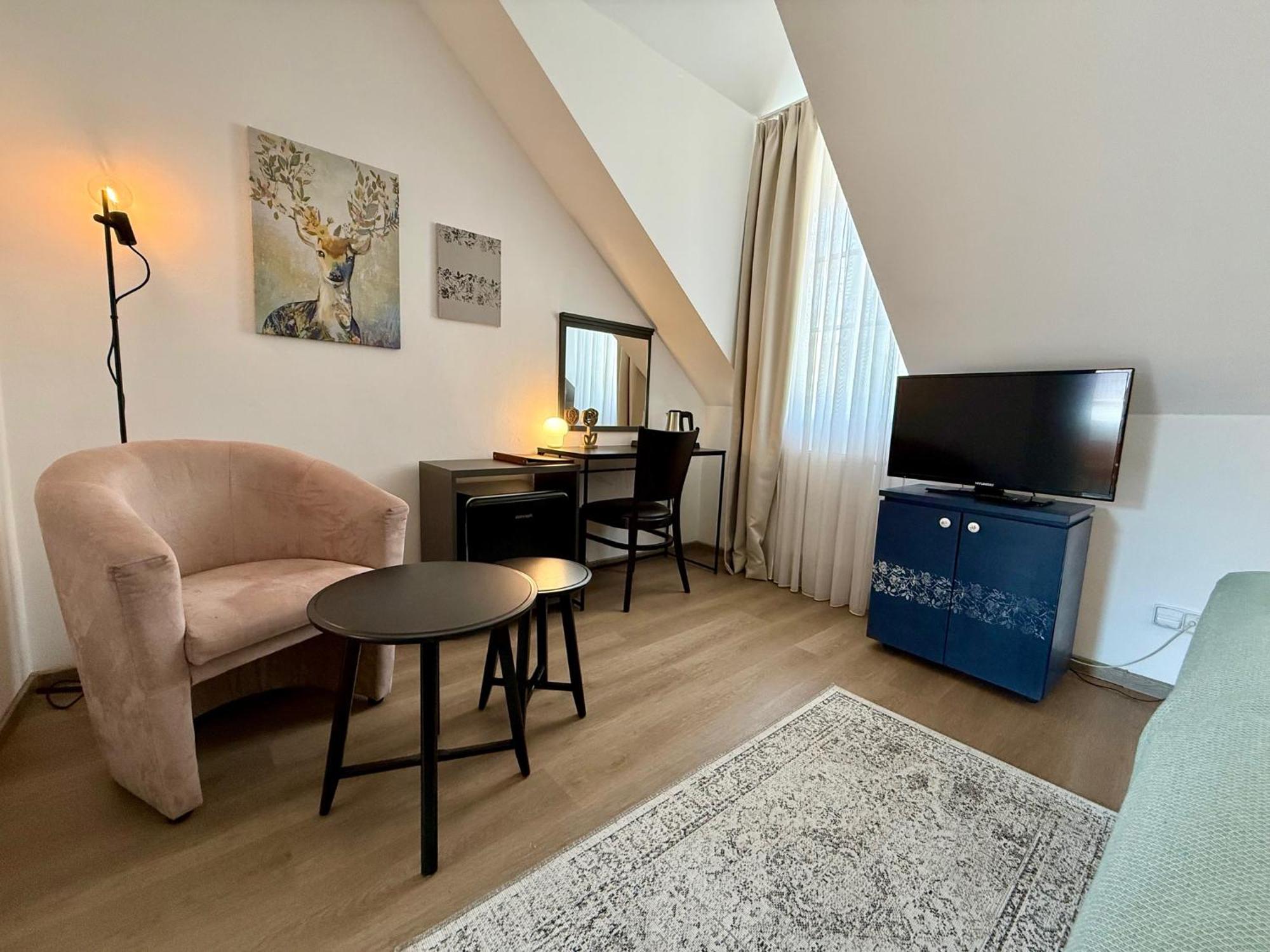 Penzion U Srncika Bratislava Exteriör bild